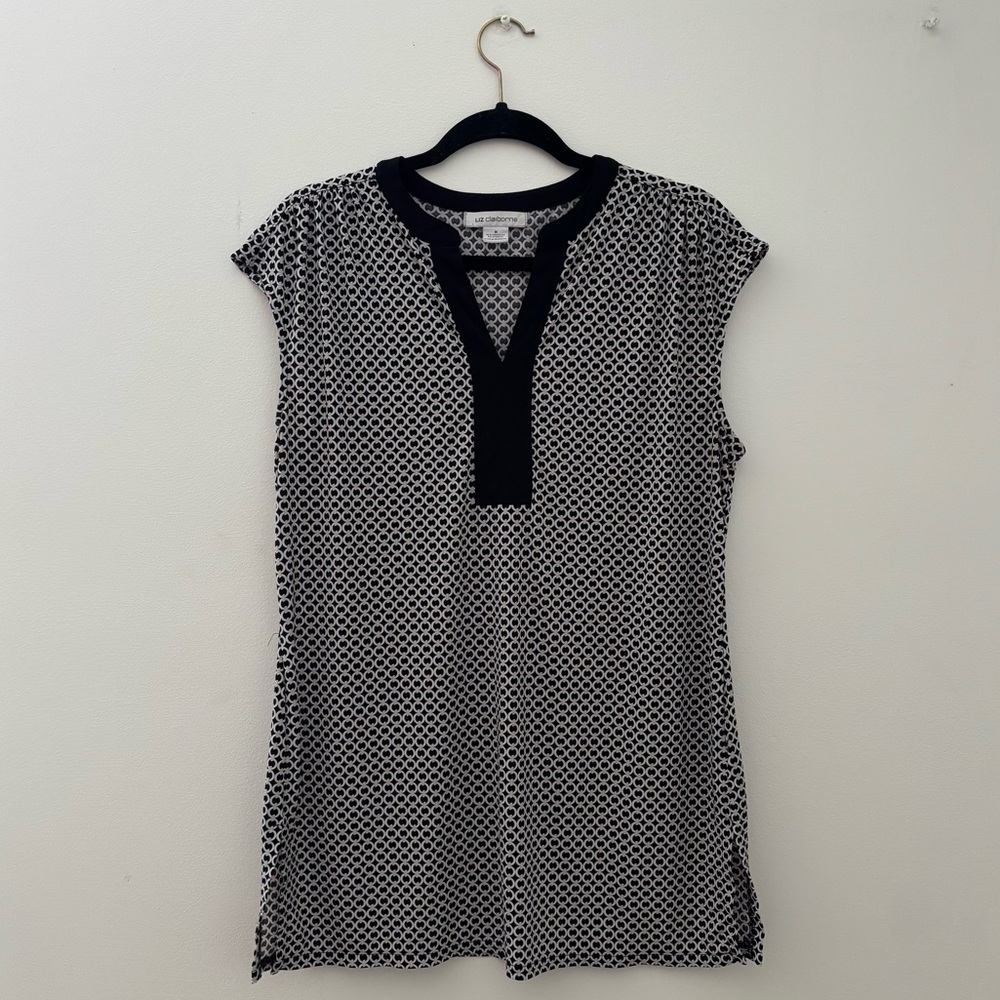 Liz Claiborne Women’s Long Patterned Top